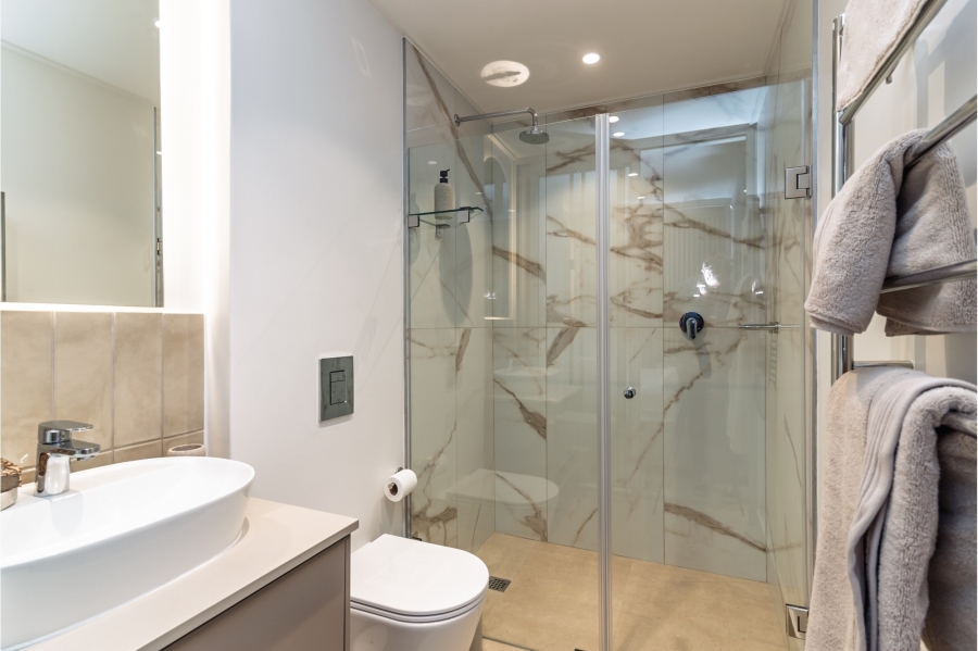 1 Bedroom Property for Sale in Green Point Western Cape